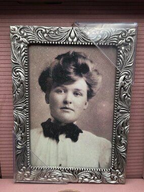 Vintage Victorian Picture Frame By The Weston Gallery 4"x5.5" NWT